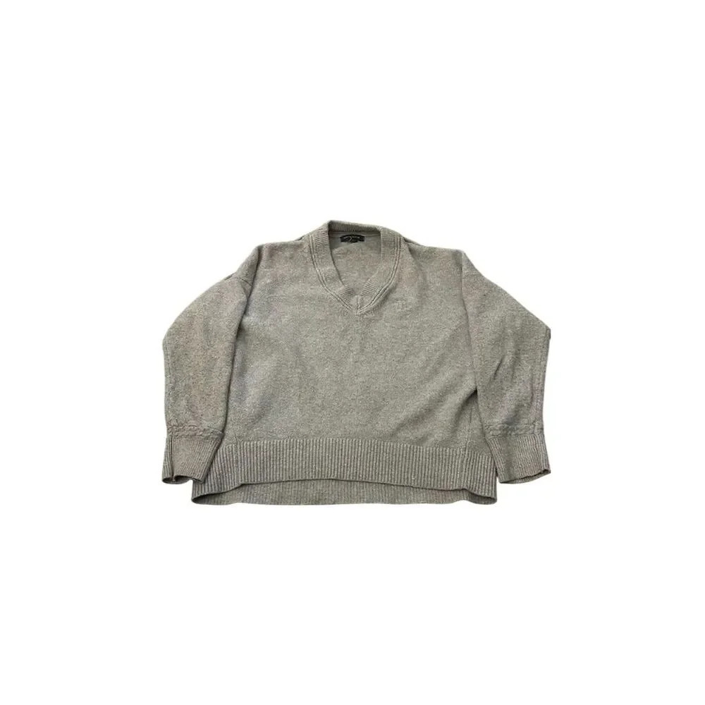 Tommy Hilfiger Women's XS Gray V-Neck Pullover Sweater Long Sleeve
125
